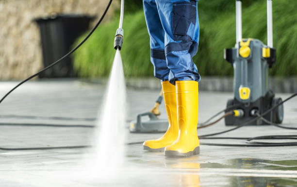Why Choose Our Certified Pressure Washing Experts for Your Project Needs in Minorca, LA?