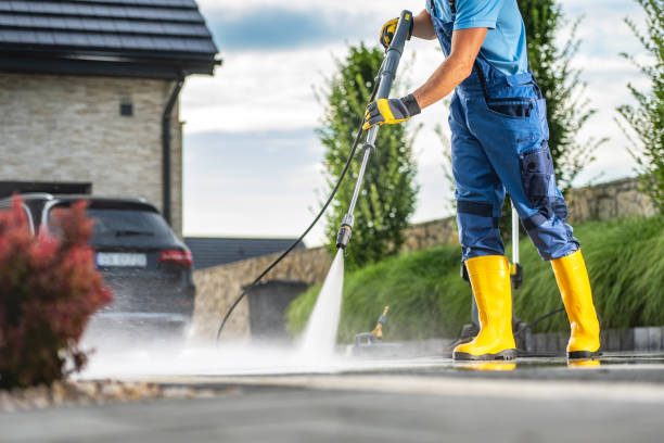 Best Garage Pressure Washing  in Minorca, LA